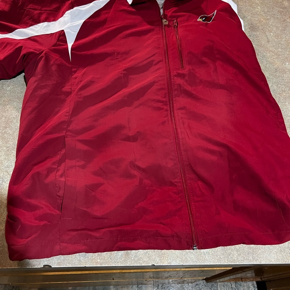 NFL team apparel, size 6x and color is burgundy, and white little black - Picture 5 of 5